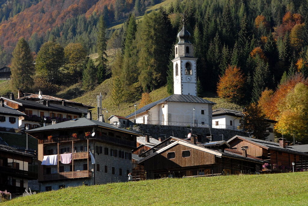 Sauris di sotto with the church of Saint Oswald in the community Sauris, region Friuli Venezia-Giulia, Italy.